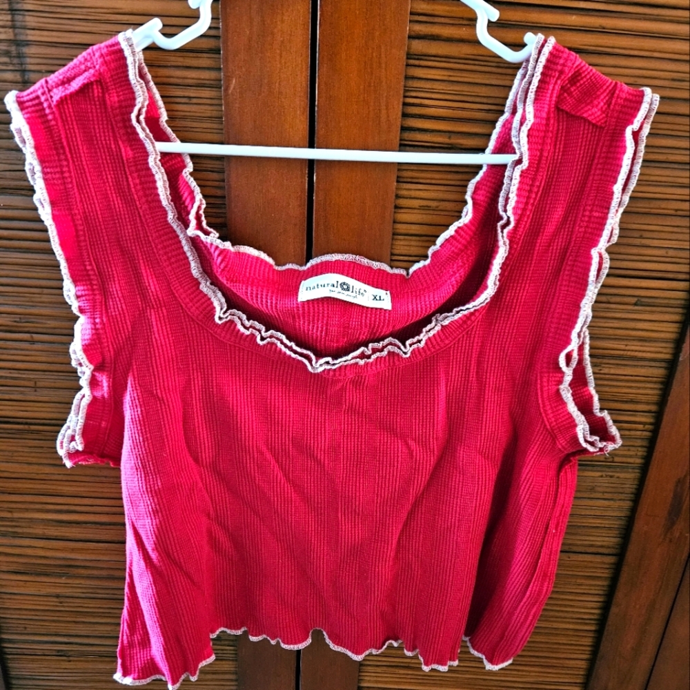 Natural Life Cropped Ruffle Tank XL